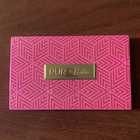 Pur x Barbie Eyeshadow Palette - Picture 2 of 3